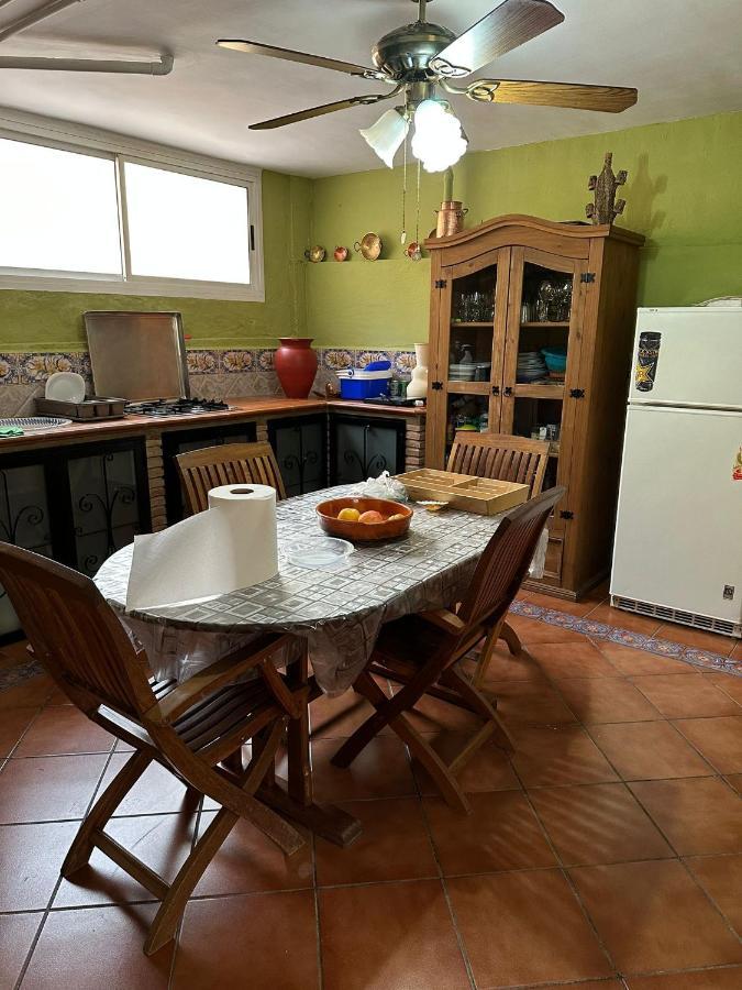 הוילה Pulianas Casa Emilio מראה חיצוני תמונה