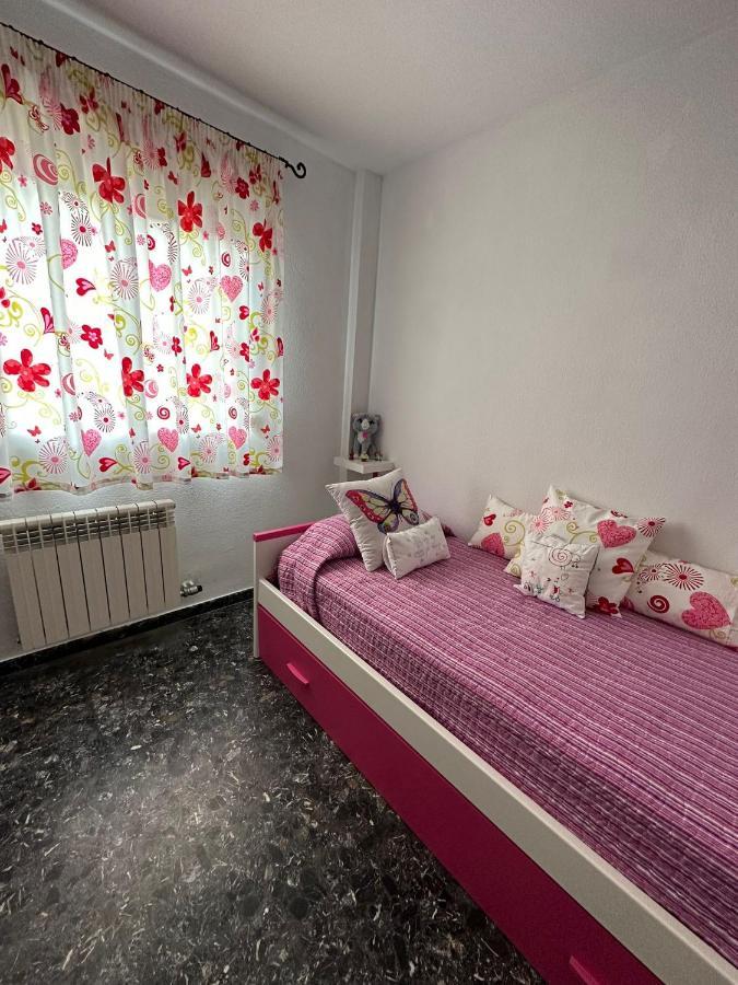 הוילה Pulianas Casa Emilio מראה חיצוני תמונה