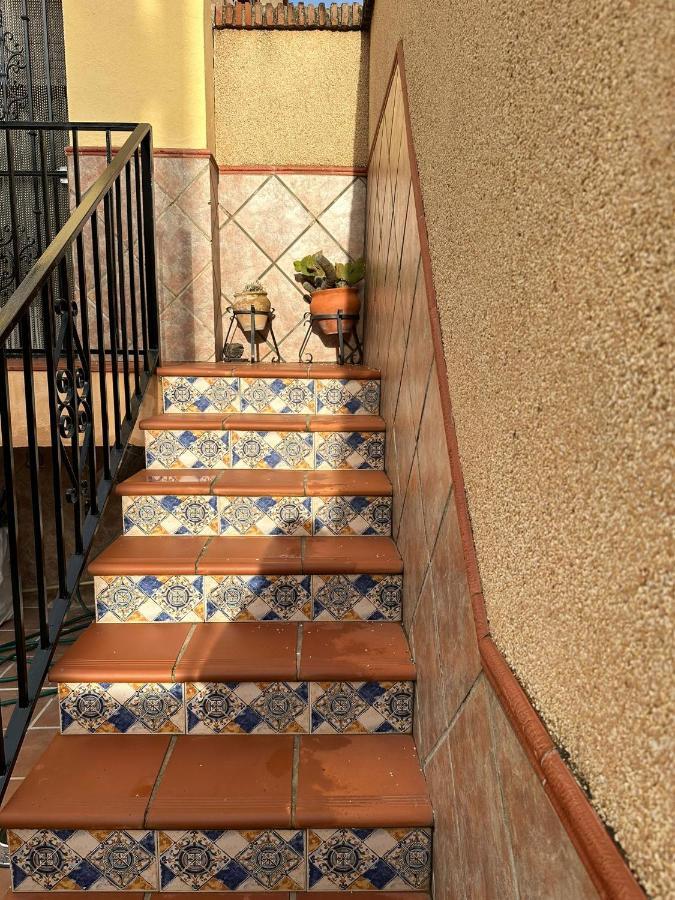 הוילה Pulianas Casa Emilio מראה חיצוני תמונה