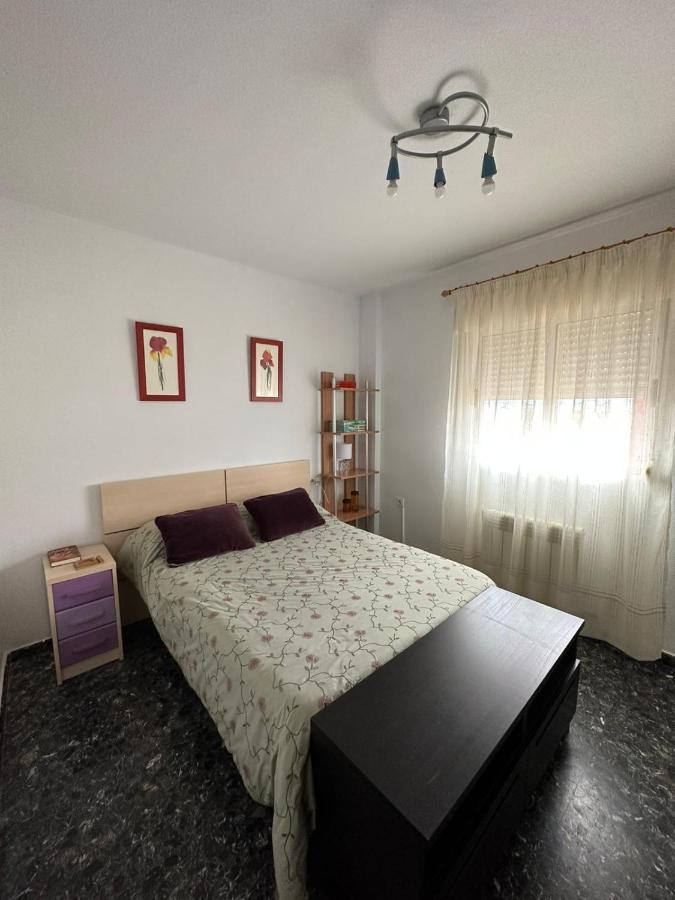 הוילה Pulianas Casa Emilio מראה חיצוני תמונה